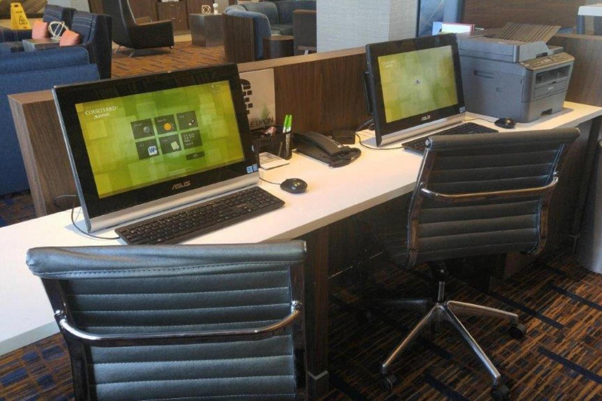 Courtyard By Marriott Winnipeg Airport Ngoại thất bức ảnh
